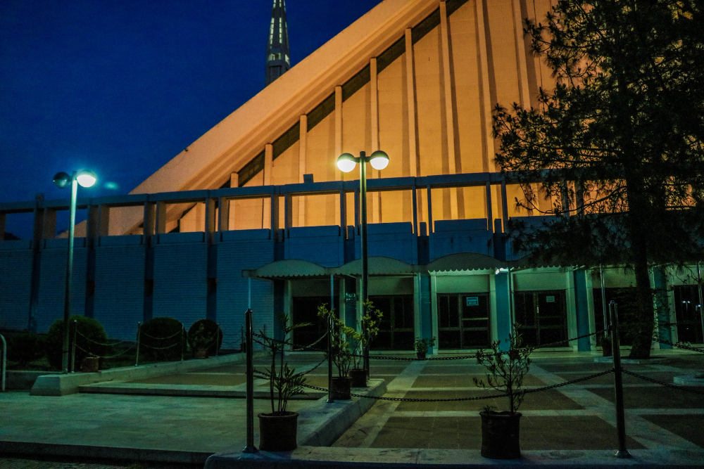 Energy Savings with Outdoor Commercial LED Lighting Systems