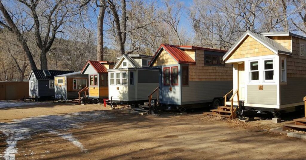 How to Design Custom Built Equipment Trailers for Your Business Needs
