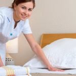 Can mentorship programs help hotels train staff on the importance of linen for temperature?
