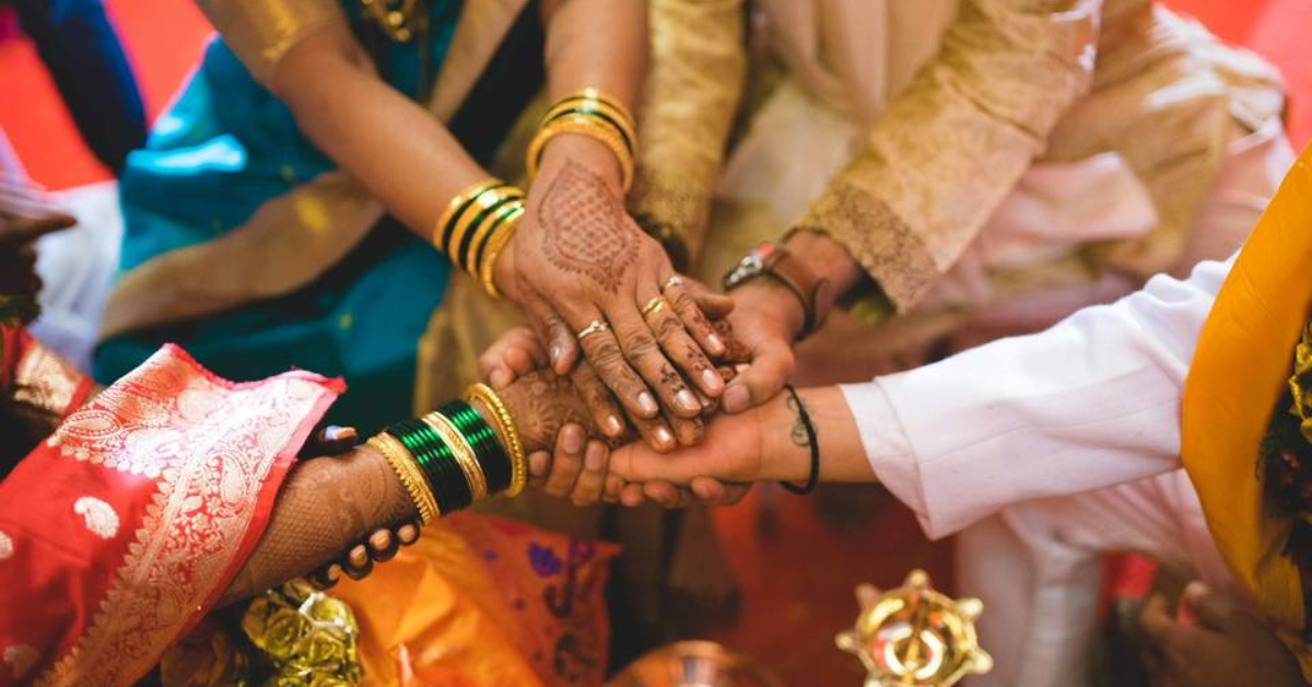 What are some tips for a successful family photoshoot during wedding photography in Chennai?