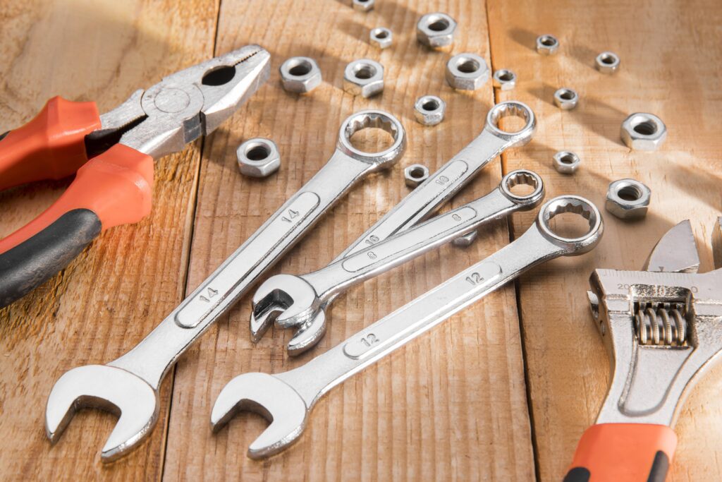 hand tools supplier in dubai